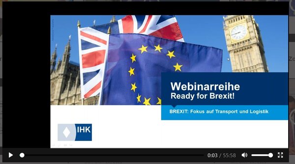 Titelbild des Brexit-Webinars Transport und Logistik. Es zeigt den Big Ben in London neben der britischen und der europäischen Flagge.