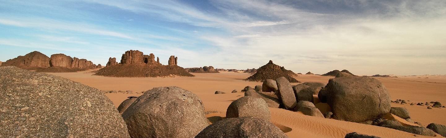 Das Bild zeigt die Wüste in Algerien.