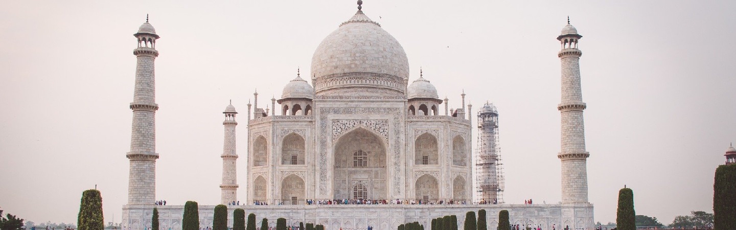 Das Bild zeigt das Tadj Mahal